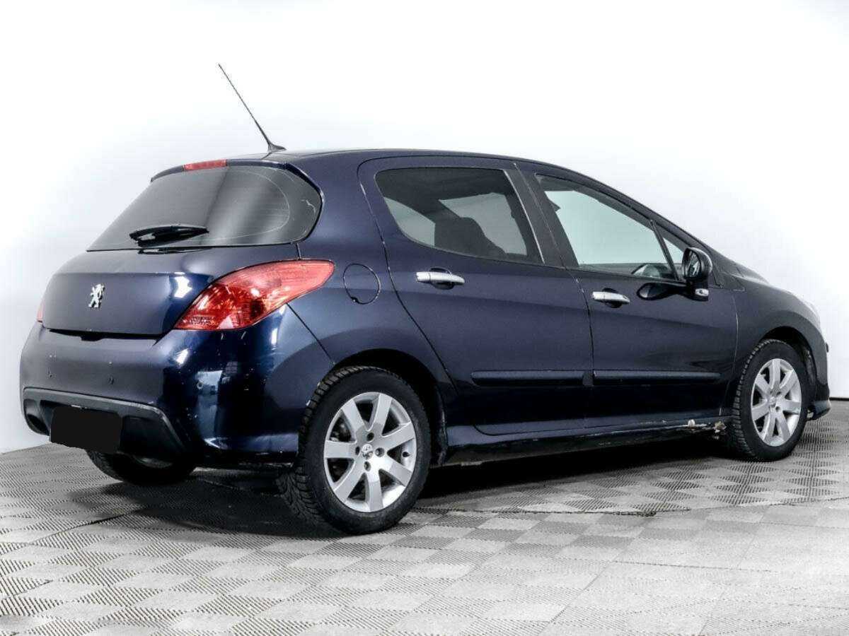 Б/У Пежо 308 2010 года. Фото: #2