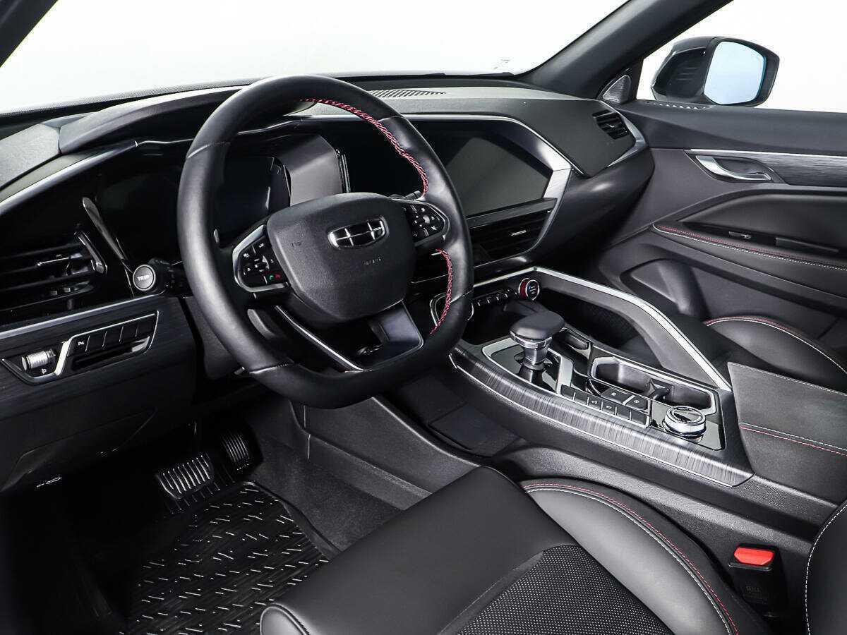 Б/У Джили Тугелла 2023 года. Фото: #12