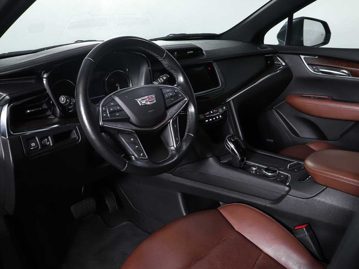 Б/У Кадиллак ИксТ5 2020 года. Фото: #9