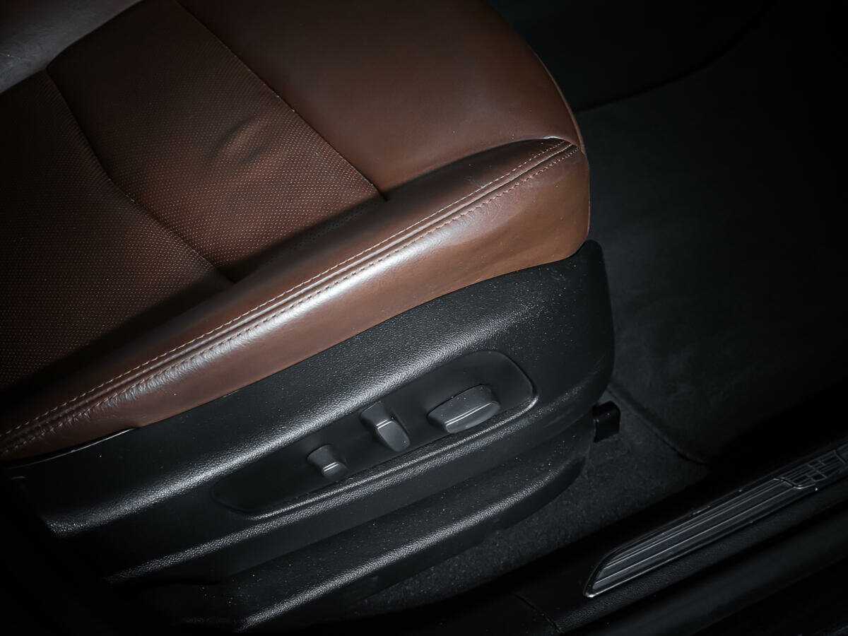 Б/У Кадиллак ИксТ5 2020 года. Фото: #14