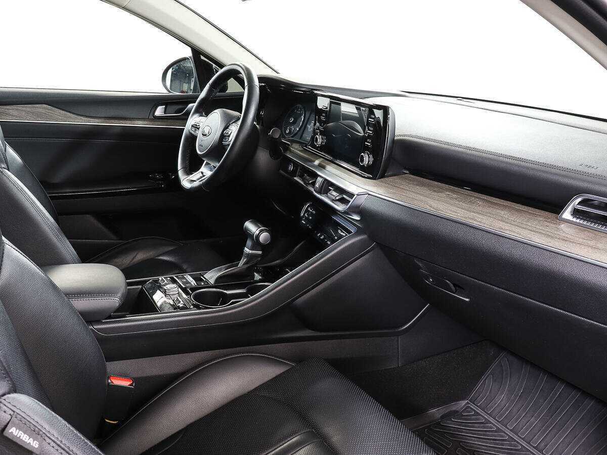 Б/У Киа К5 2021 года. Фото: #5