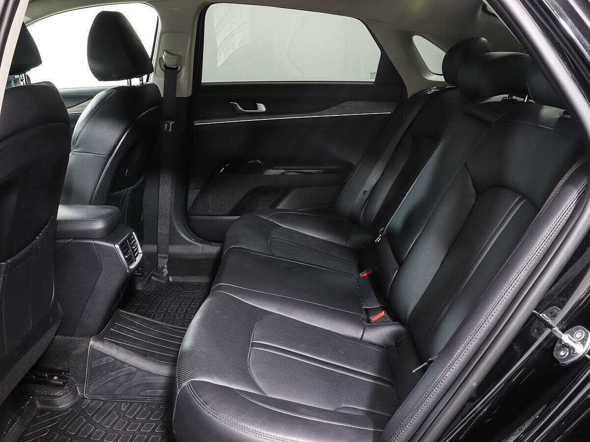 Б/У Киа К5 2021 года. Фото: #6