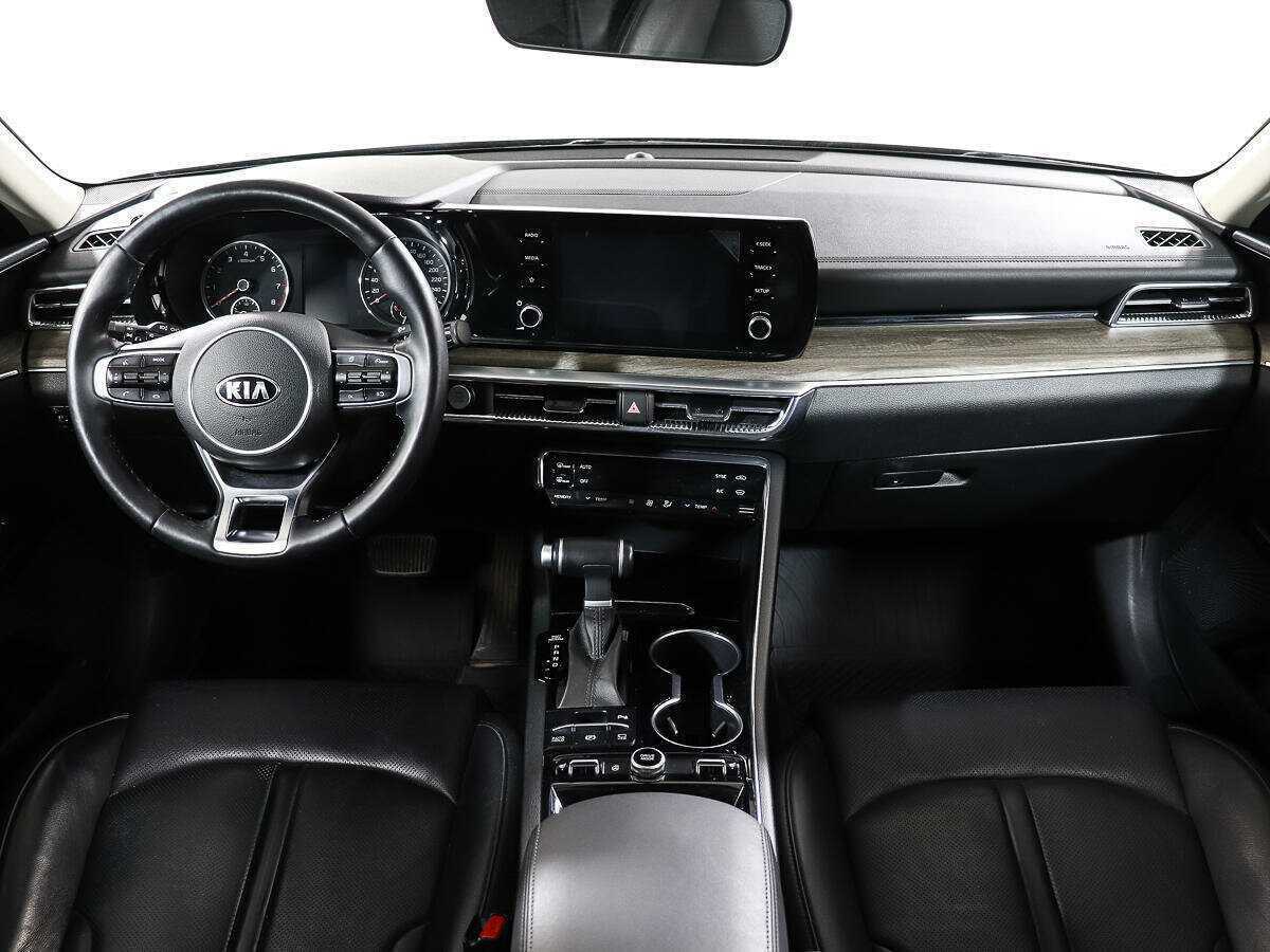 Б/У Киа К5 2021 года. Фото: #8
