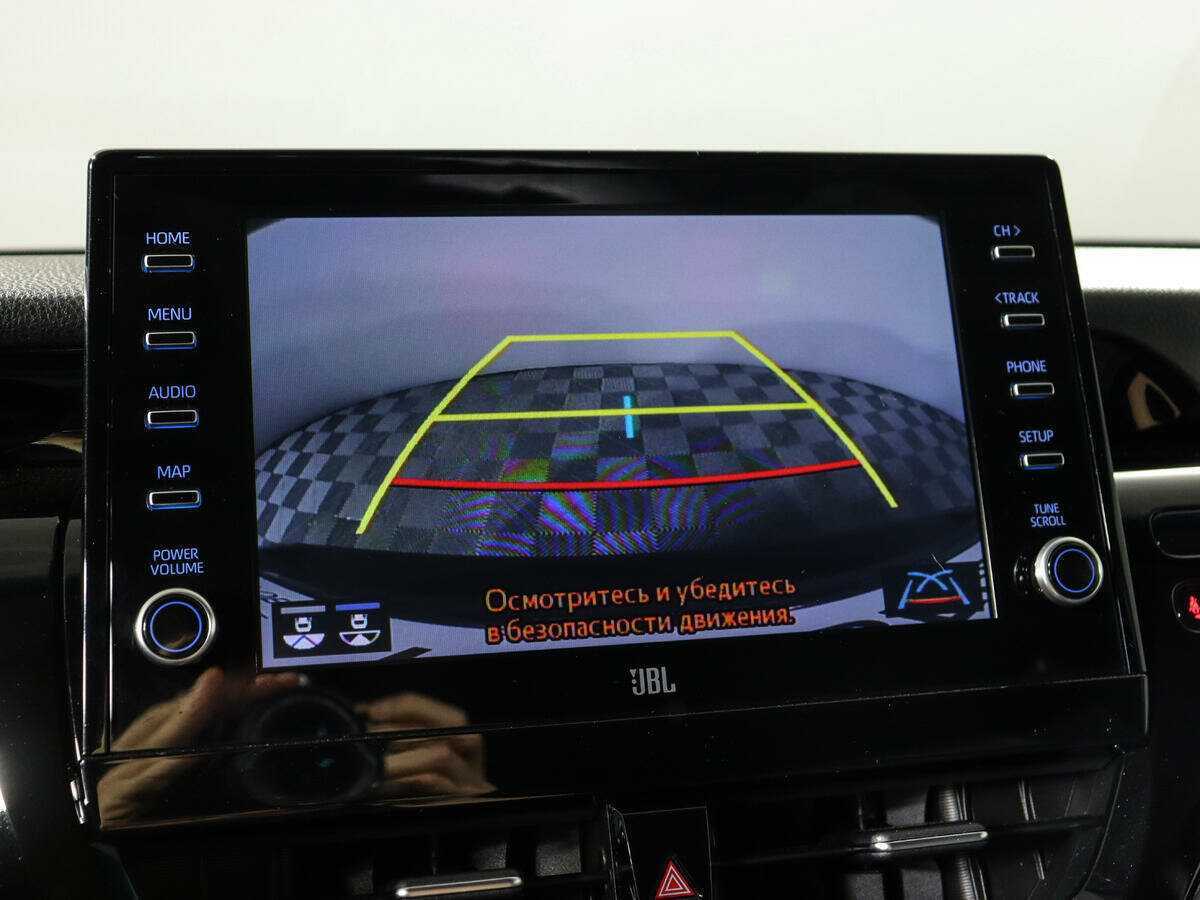 Б/У Тойота Камри 2021 года. Фото: #9