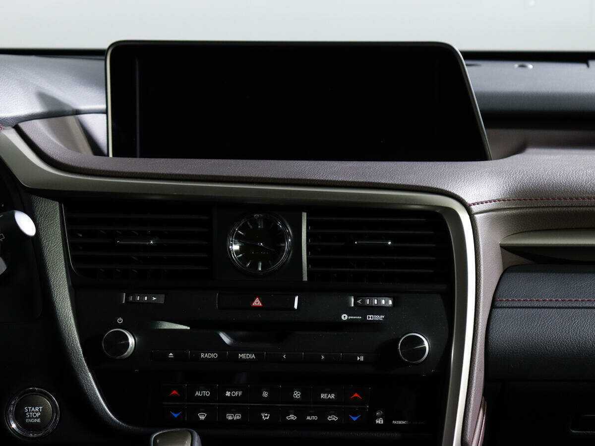 Б/У Лексус Р-Икс 2018 года. Фото: #10