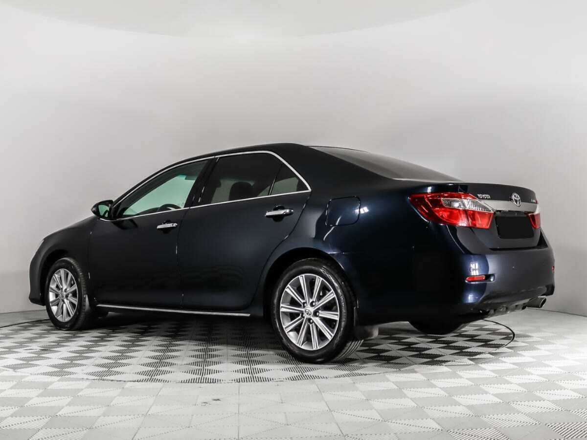 Б/У Тойота Камри 2014 года. Фото: #6