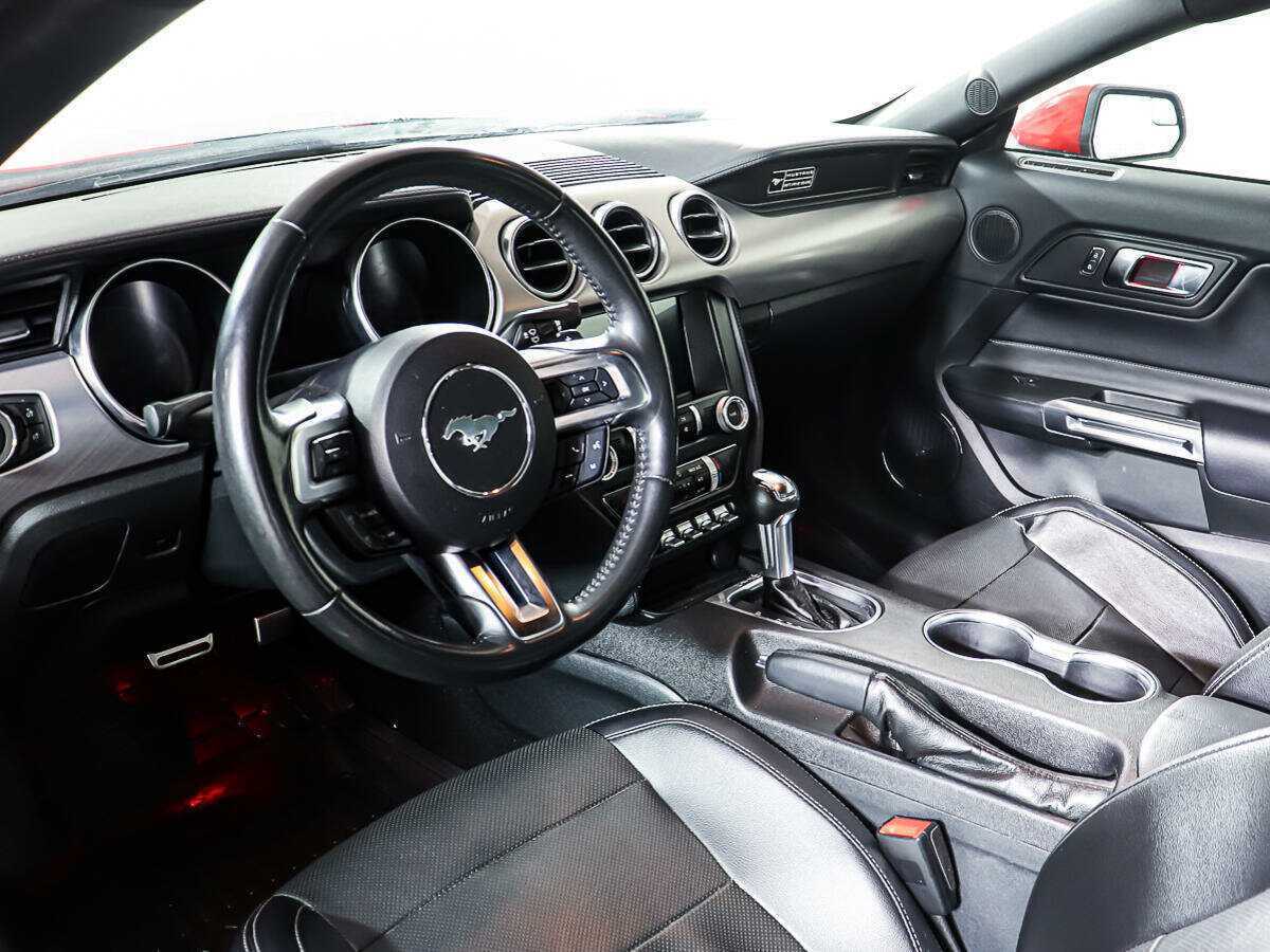 Б/У Форд Мустанг 2020 года. Фото: #12