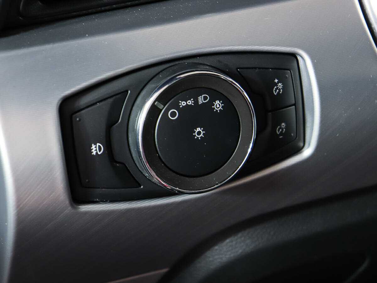 Б/У Форд Мустанг 2020 года. Фото: #17