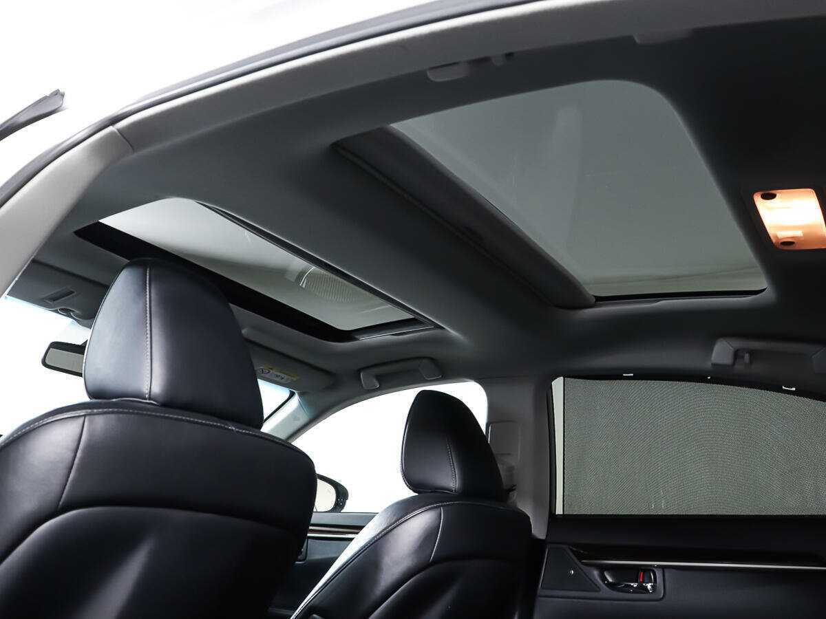 Б/У Лексус ЕС 2014 года. Фото: #16