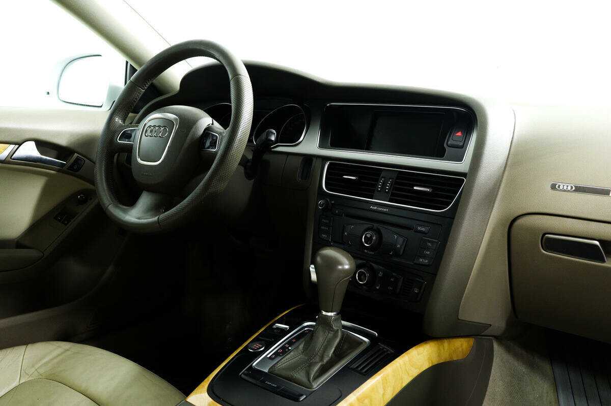 Б/У Ауди А5 2009 года. Фото: #8