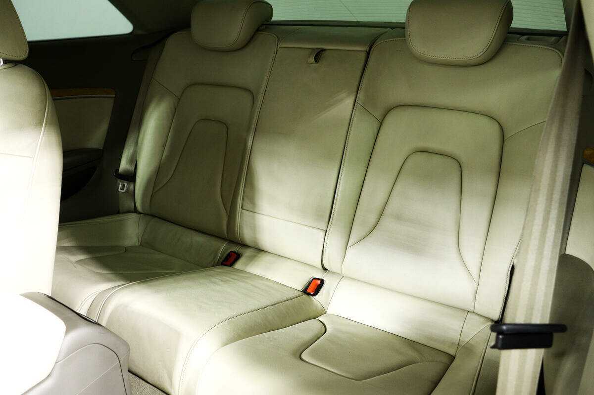 Б/У Ауди А5 2009 года. Фото: #11