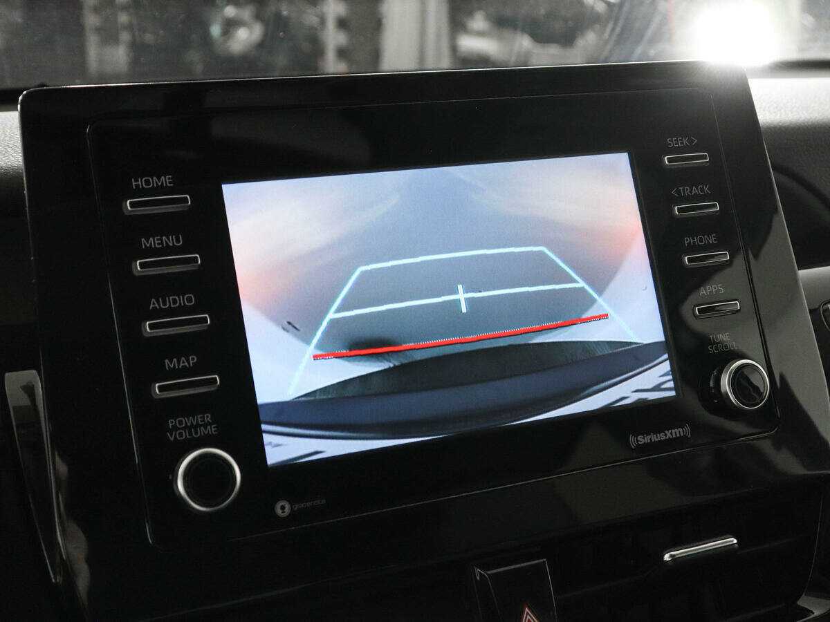 Б/У Тойота Камри 2022 года. Фото: #12