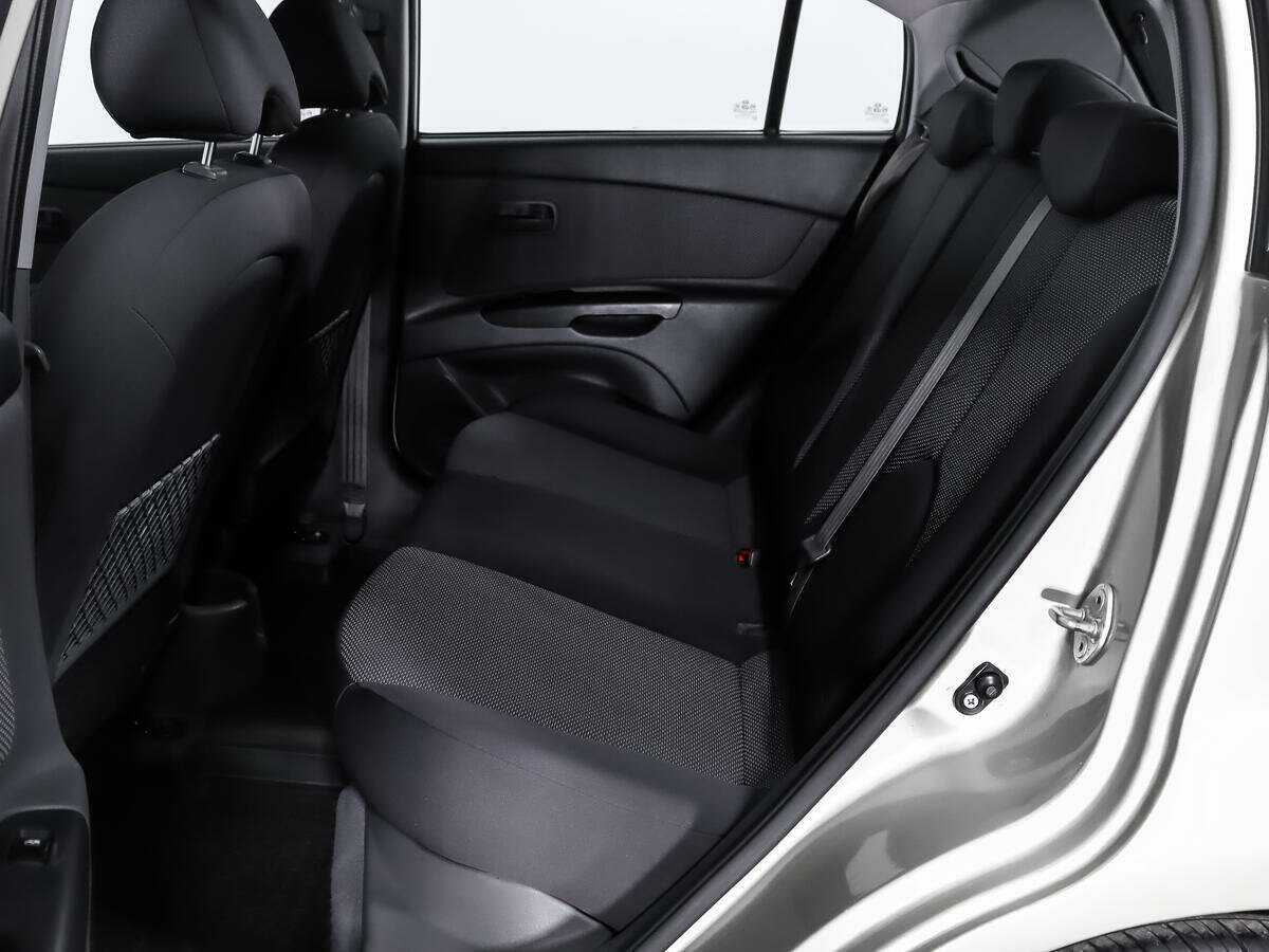 Б/У Киа Рио 2011 года. Фото: #9