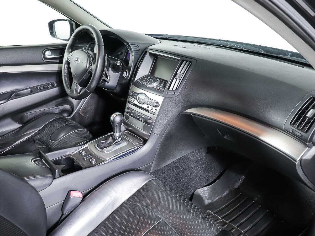 Б/У Инфинити Г 2011 года. Фото: #8