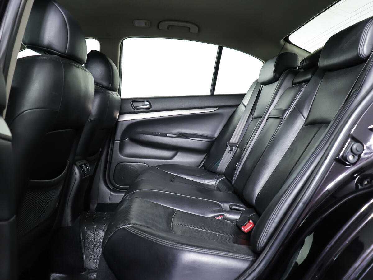 Б/У Инфинити Г 2011 года. Фото: #9