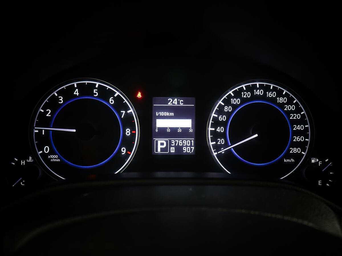 Б/У Инфинити Г 2011 года. Фото: #12