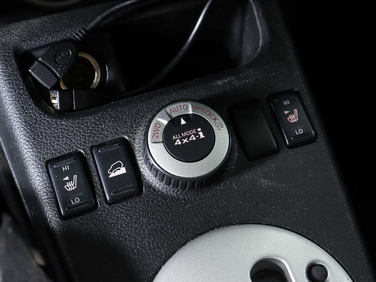 Б/У Ниссан Икс-Трейл 2008 года. Фото: #15