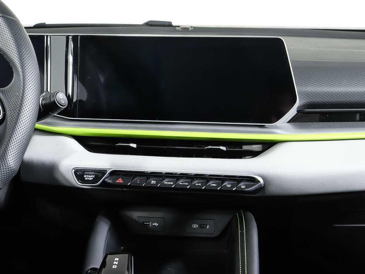 Б/У Джили Кулрэй 2023 года. Фото: #10