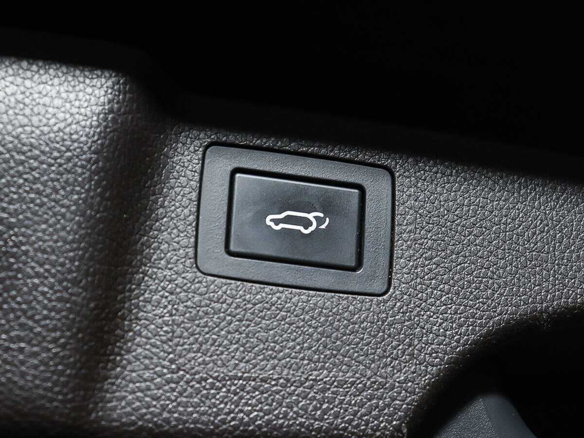 Б/У Хендай Санта Фе 2018 года. Фото: #16