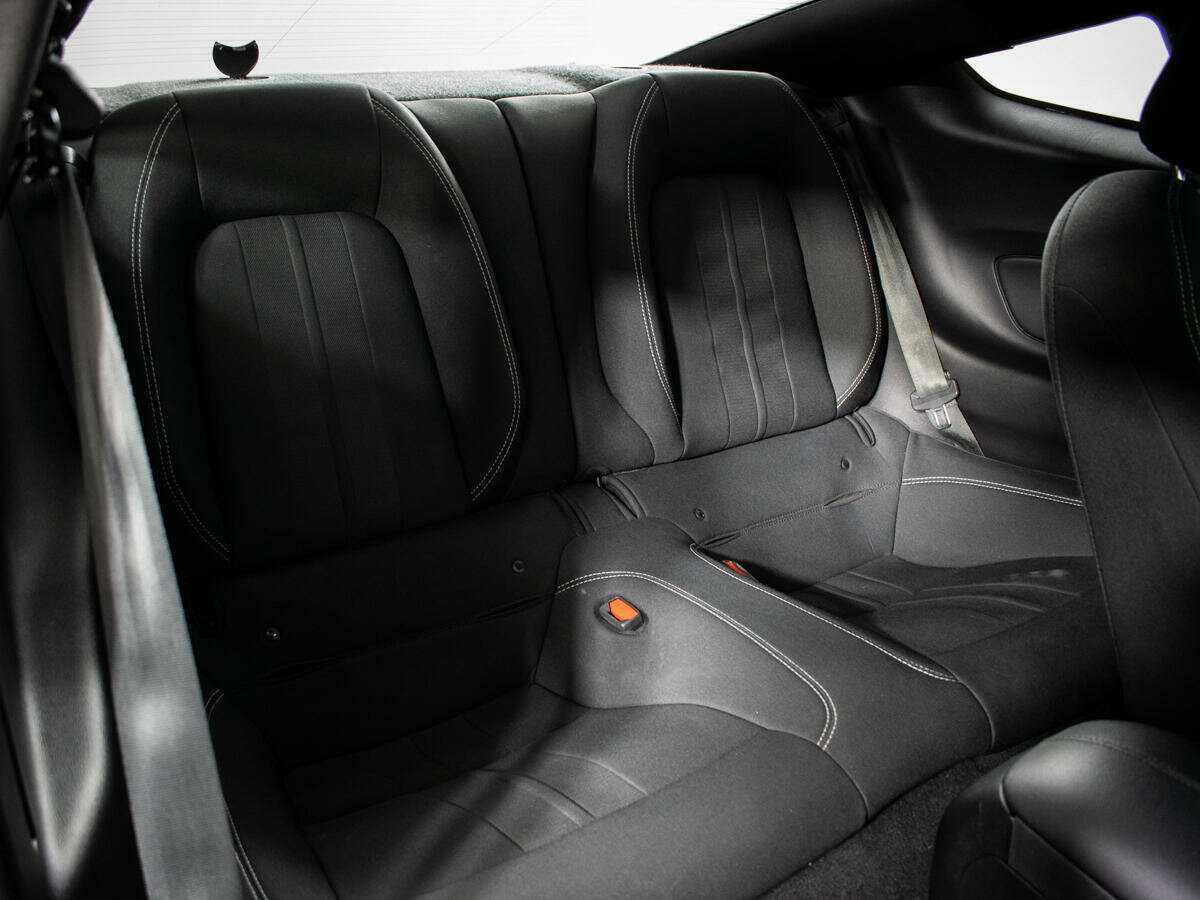 Б/У Форд Мустанг 2022 года. Фото: #9