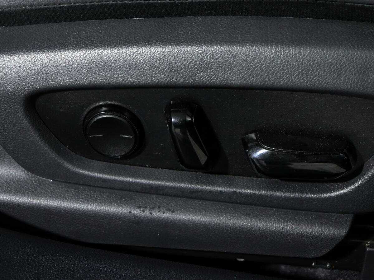 Б/У Лексус ЕС 2021 года. Фото: #13