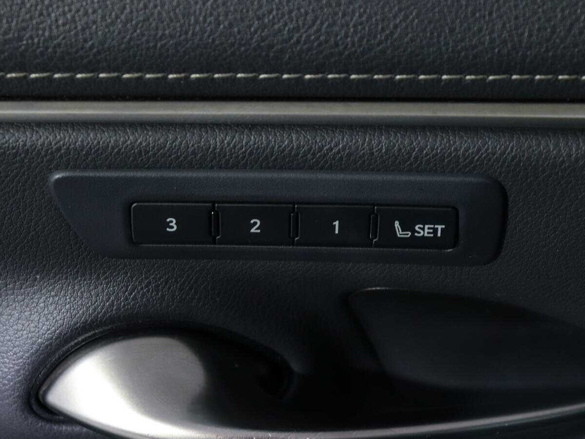 Б/У Лексус ЕС 2021 года. Фото: #16