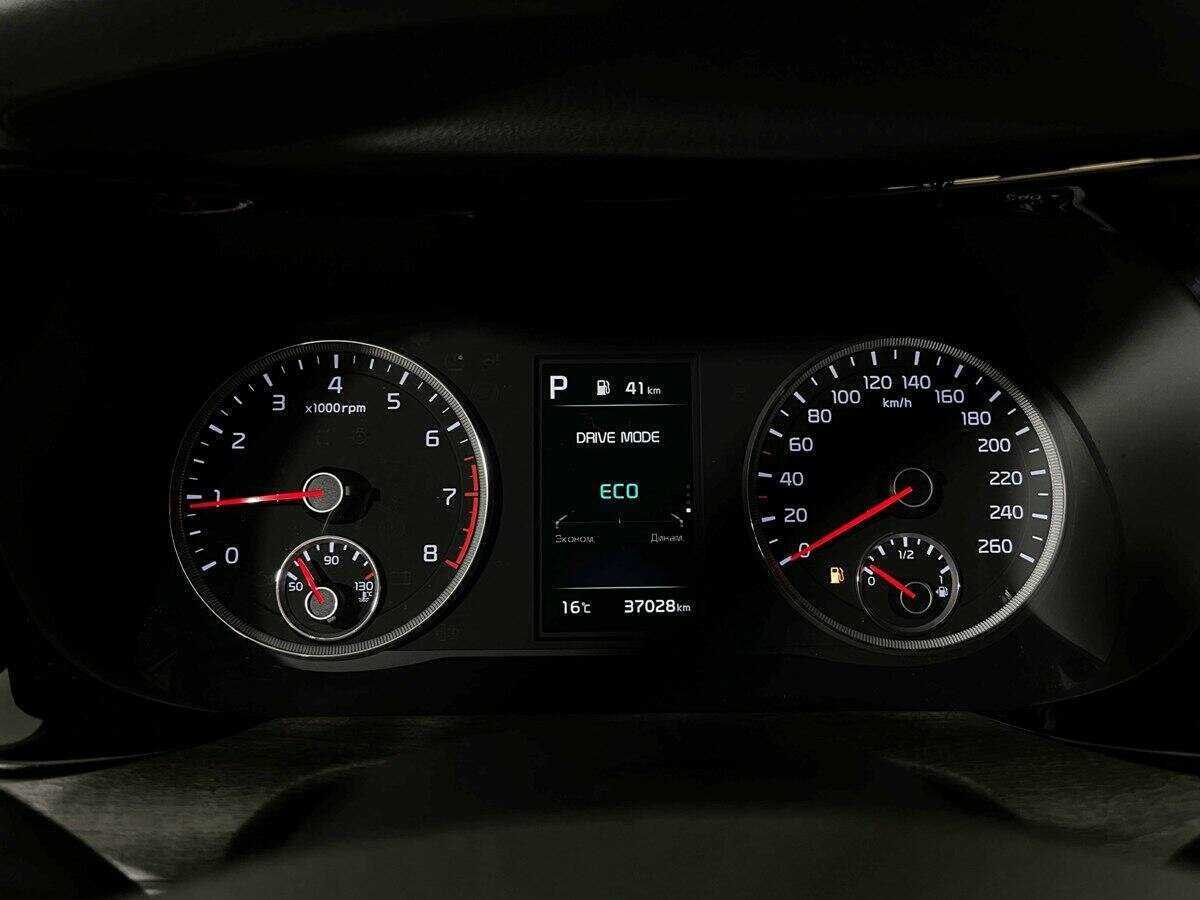 Б/У Киа К5 2021 года. Фото: #8