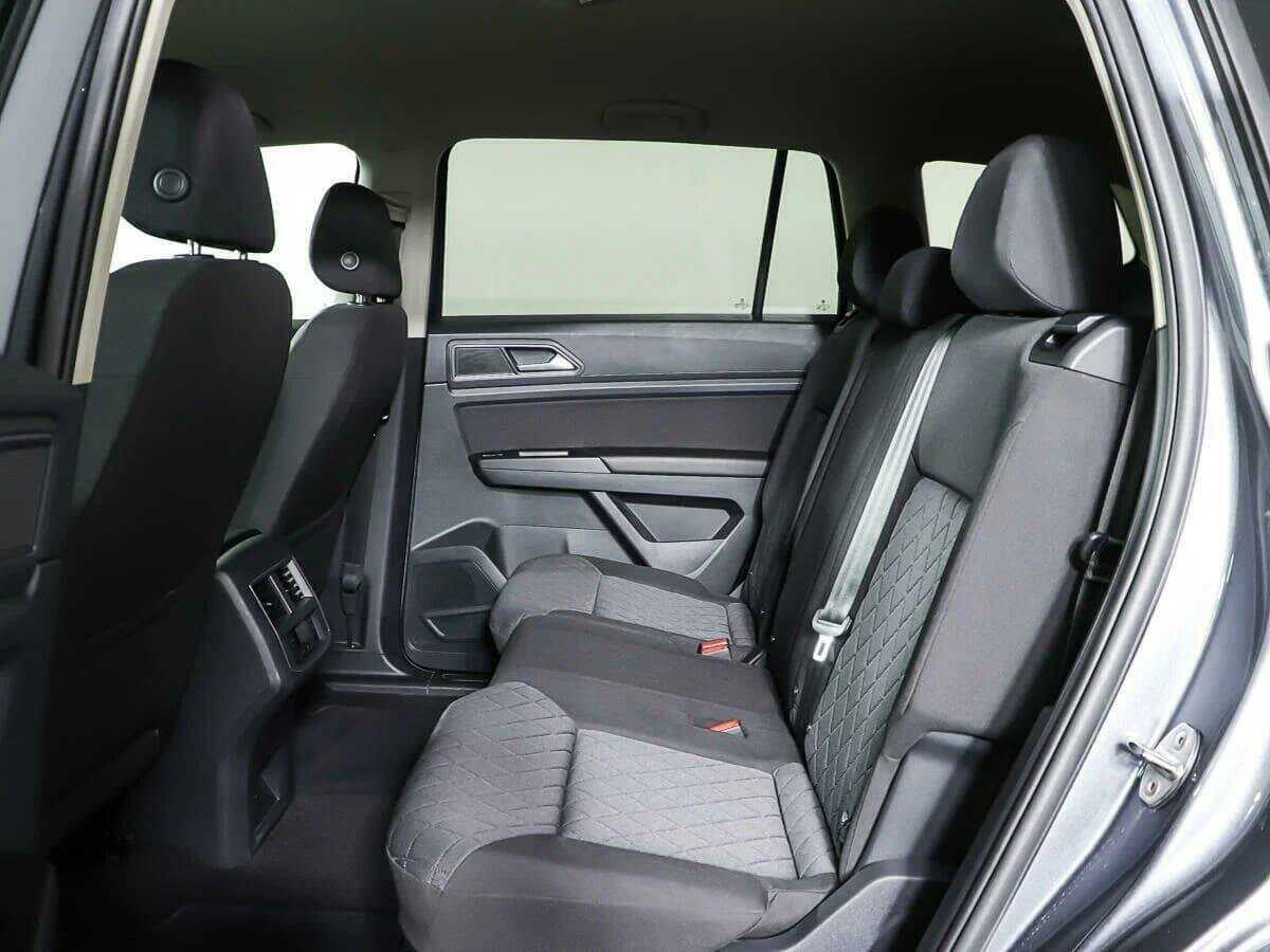 Б/У Фольксваген Терамонт 2019 года. Фото: #12