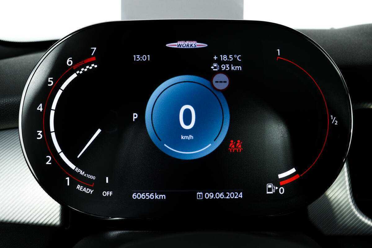 Б/У Мини Хэтч 2021 года. Фото: #9