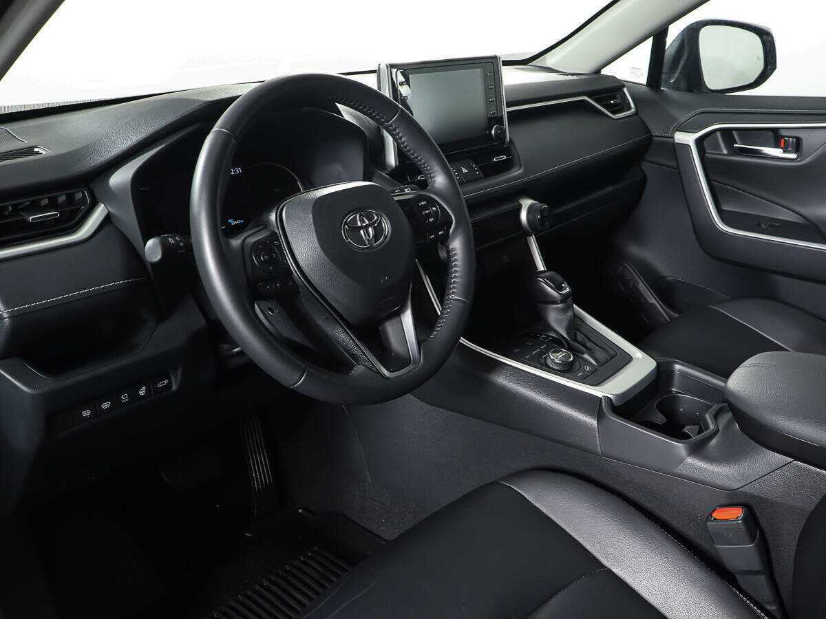 Б/У Тойота Рав4 2021 года. Фото: #12