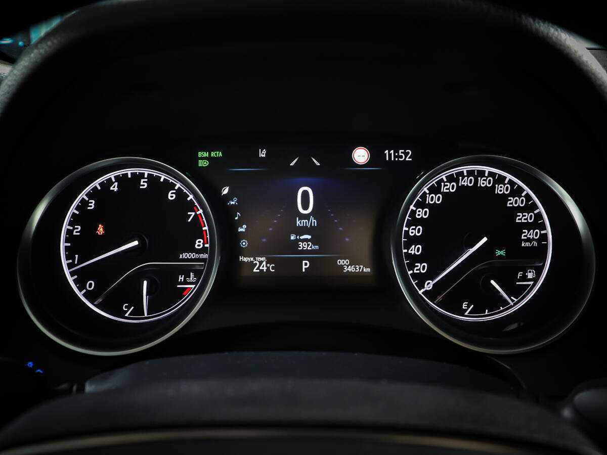 Б/У Тойота Камри 2021 года. Фото: #13