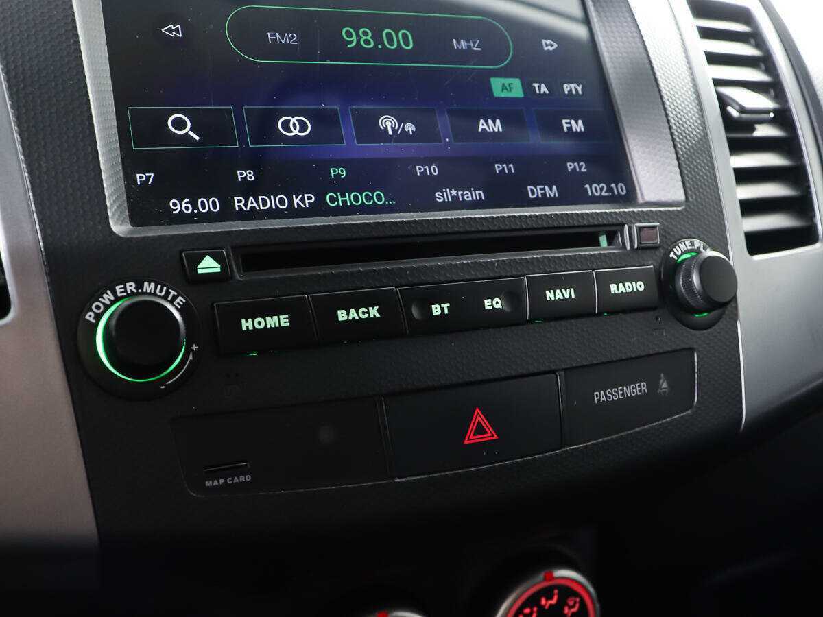 Б/У Митсубиши Оутлэндер 2008 года. Фото: #18