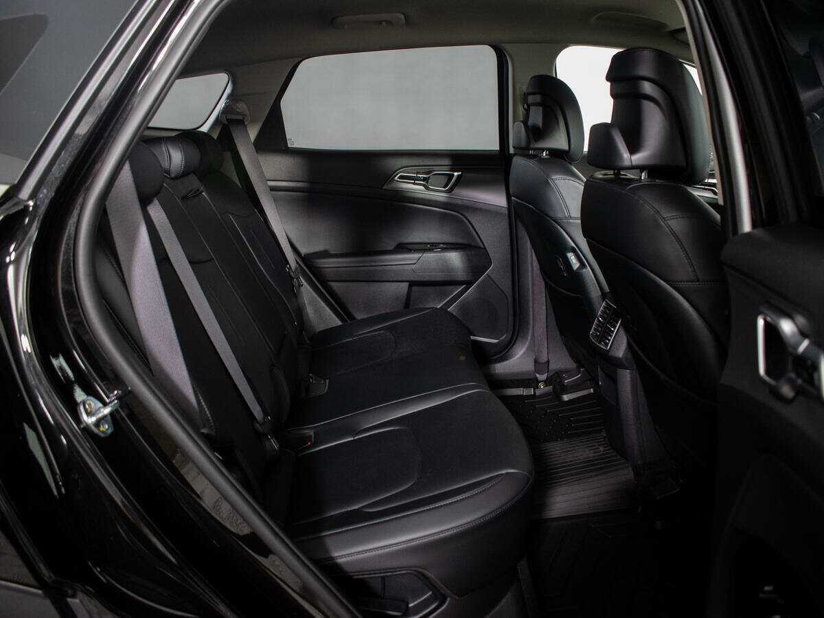 Б/У Киа Спортейдж 2023 года. Фото: #6