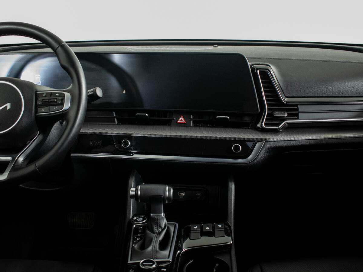 Б/У Киа Спортейдж 2023 года. Фото: #7