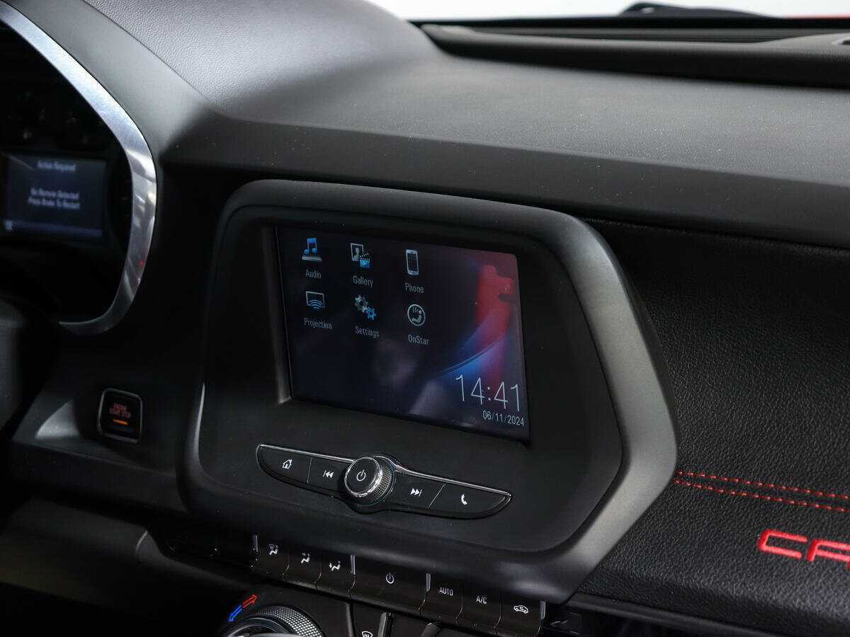 Б/У Шевроле Камаро 2016 года. Фото: #12