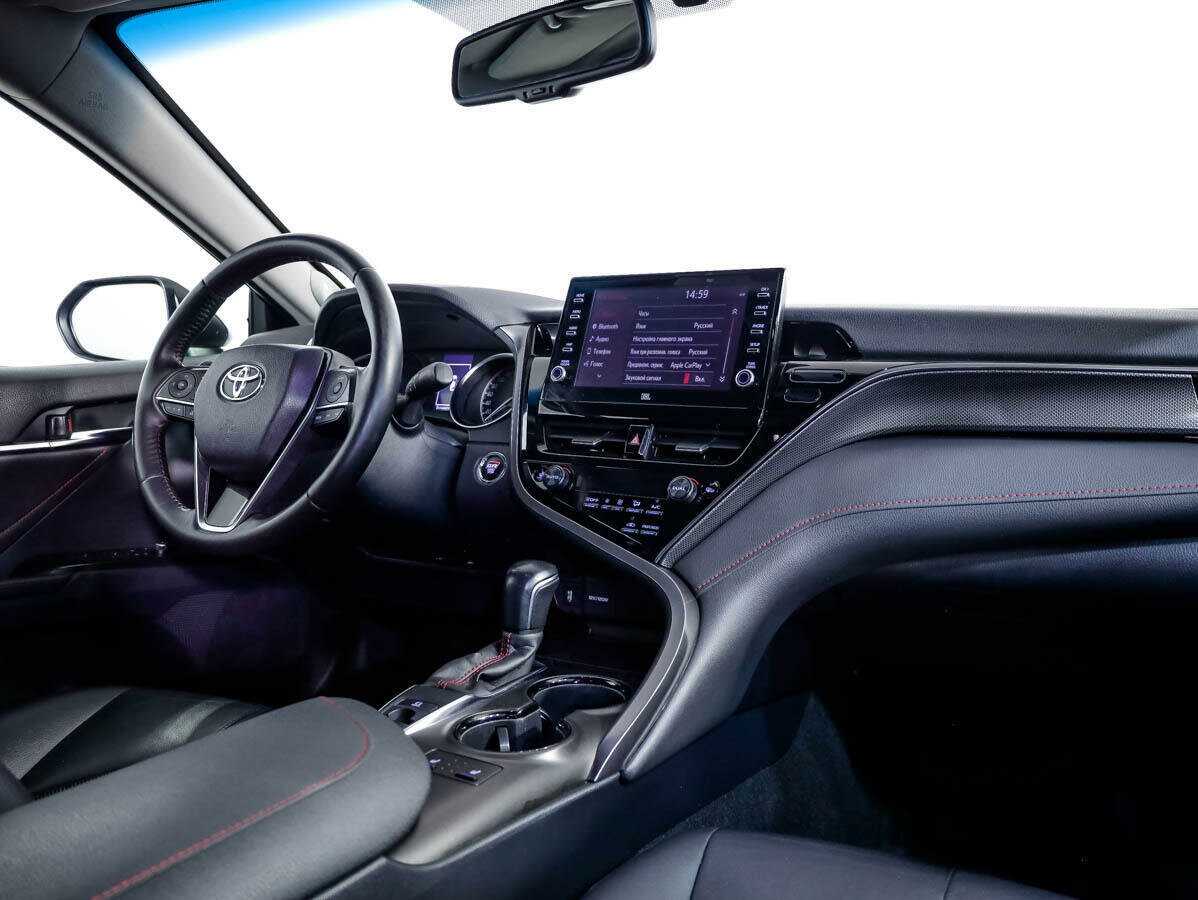 Б/У Тойота Камри 2021 года. Фото: #7