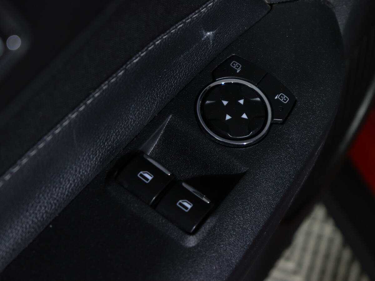 Б/У Форд Мустанг 2020 года. Фото: #18