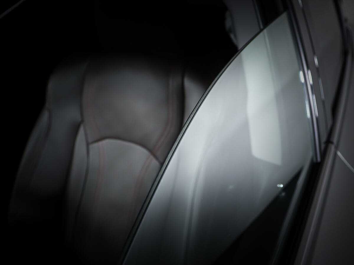 Б/У Лексус Р-Икс 2021 года. Фото: #19