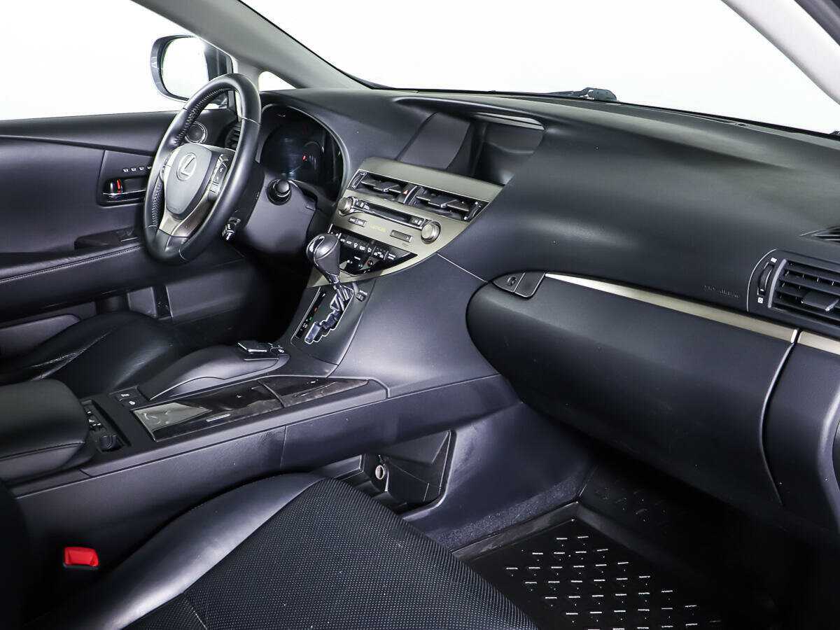 Б/У Лексус Р-Икс 2012 года. Фото: #10