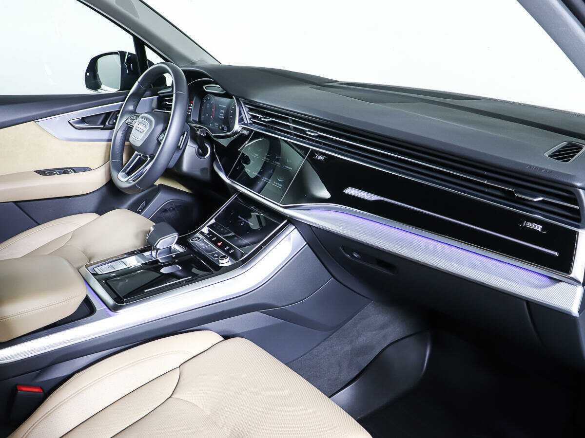 Б/У Ауди К7 2020 года. Фото: #8