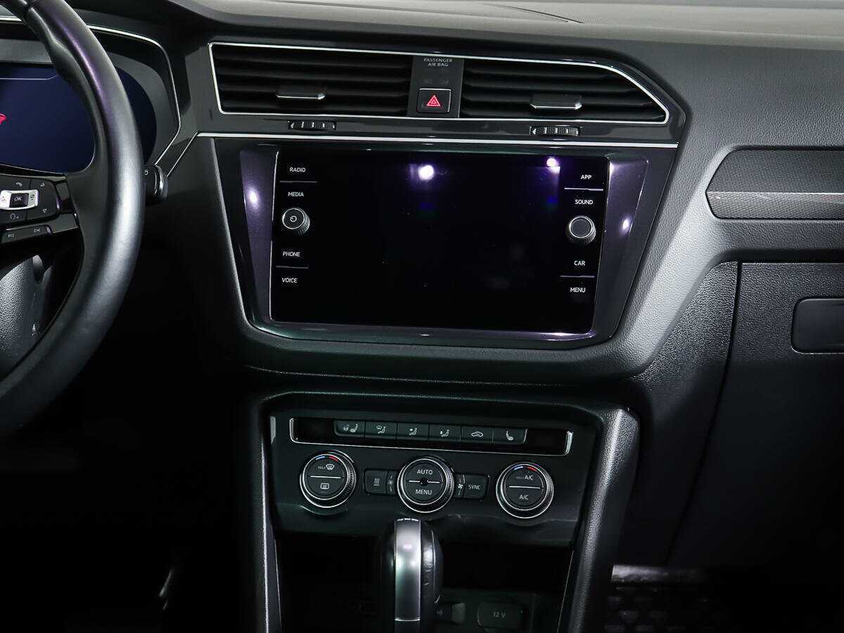 Б/У Фольксваген Тигуан 2017 года. Фото: #11