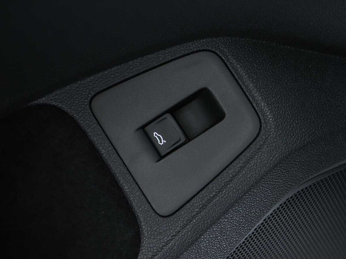 Б/У Фольксваген Тигуан 2017 года. Фото: #18