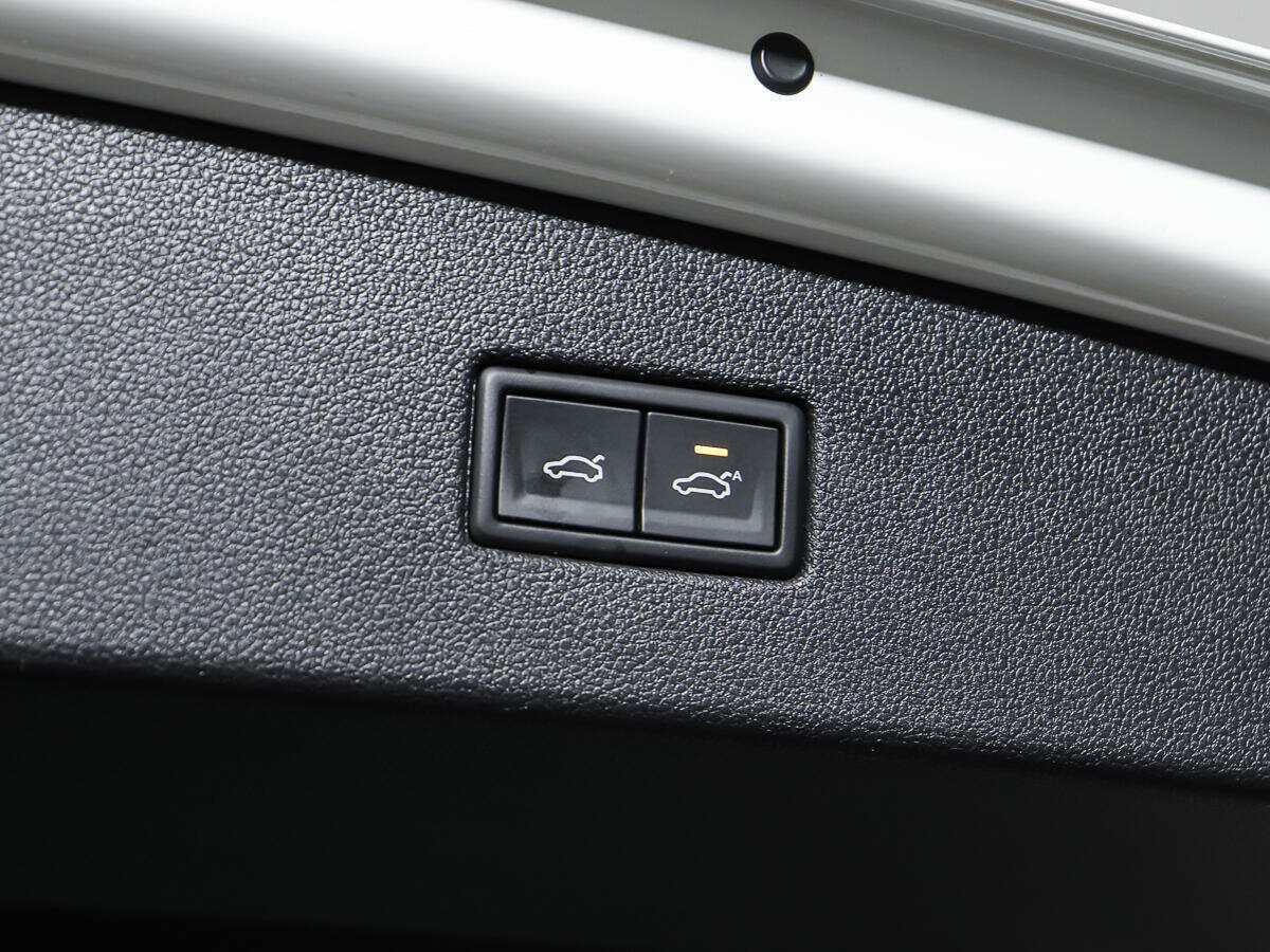 Б/У Фольксваген Тигуан 2017 года. Фото: #22