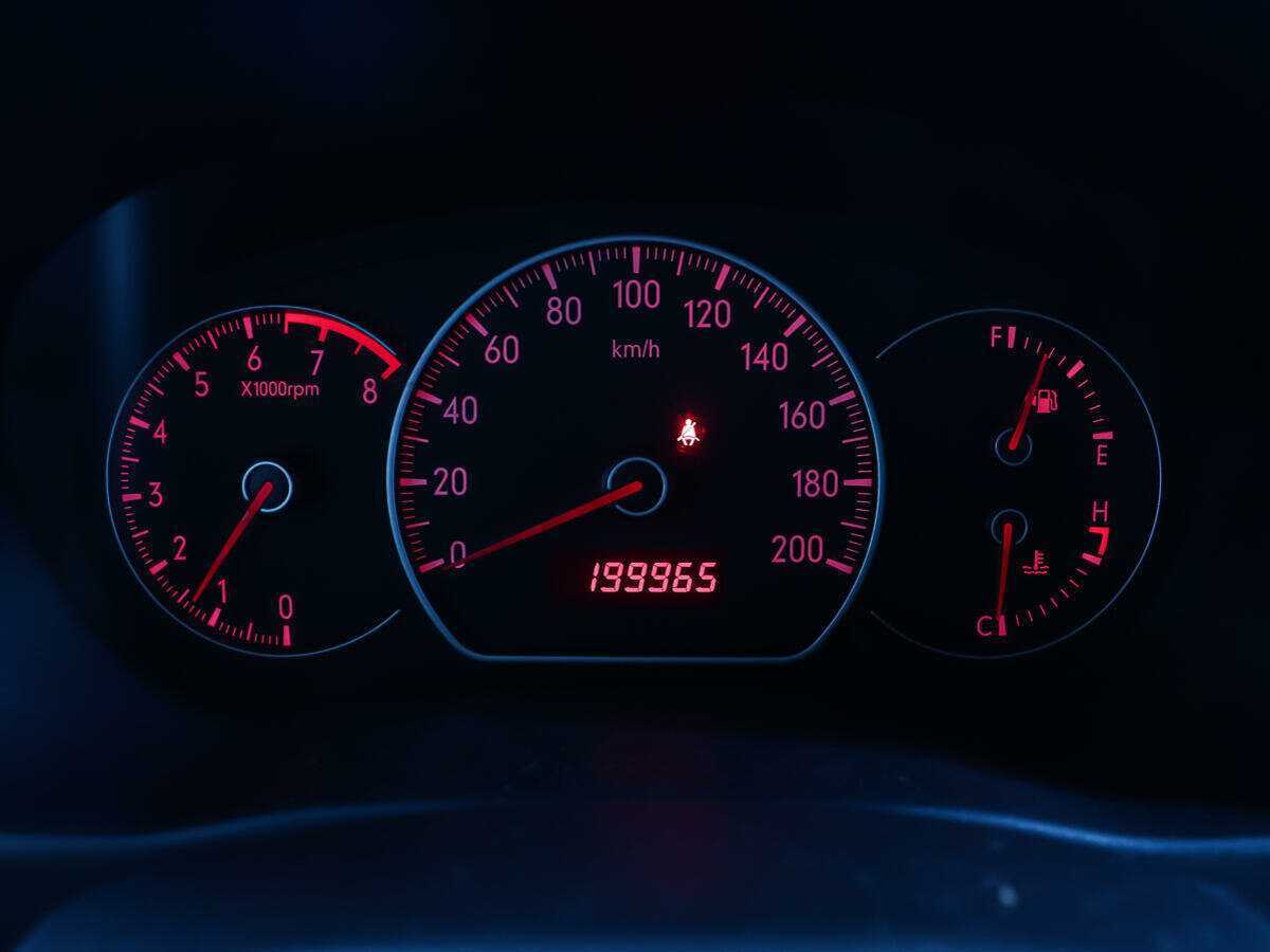 Б/У Сузуки С-Икс4 2007 года. Фото: #13