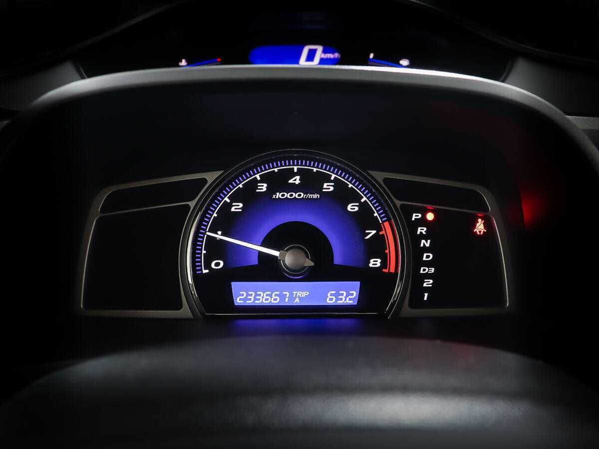 Б/У Хонда Цивик 2008 года. Фото: #13