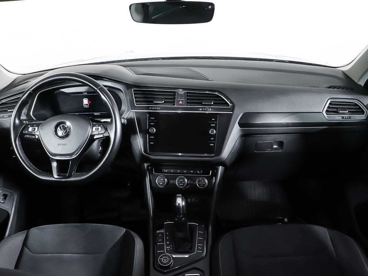 Б/У Фольксваген Тигуан 2018 года. Фото: #10