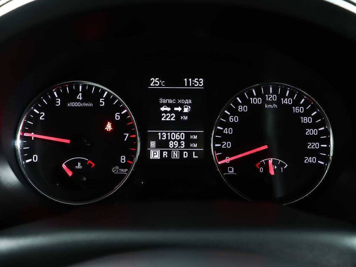 Б/У Ниссан Икс-Трейл 2011 года. Фото: #13