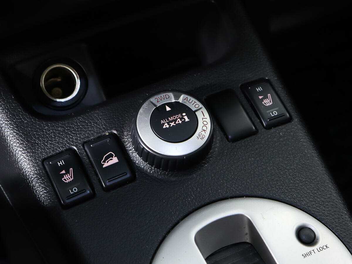 Б/У Ниссан Икс-Трейл 2011 года. Фото: #16