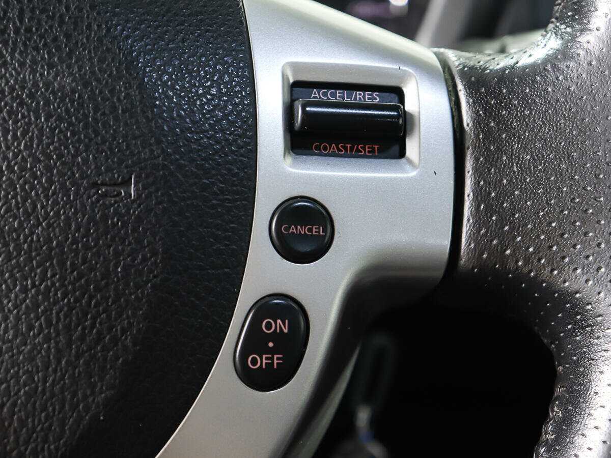 Б/У Ниссан Икс-Трейл 2011 года. Фото: #17