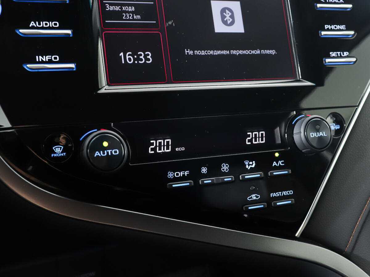 Б/У Тойота Камри 2020 года. Фото: #17